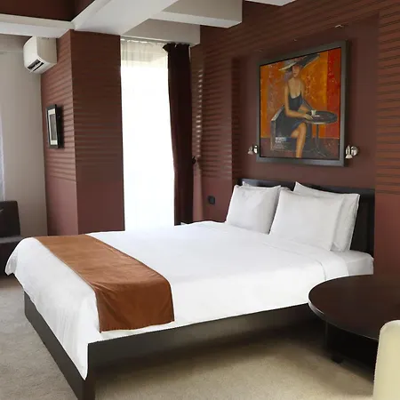 Aparthotel Sienna 4*