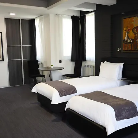 Sienna Aparthotel 4*