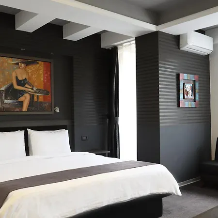 Aparthotel Sienna 4*