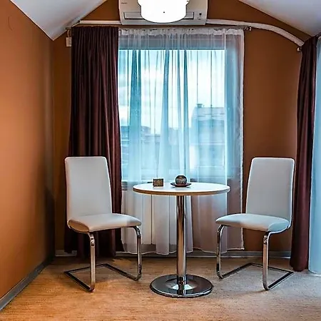 Sienna 4* 스코페