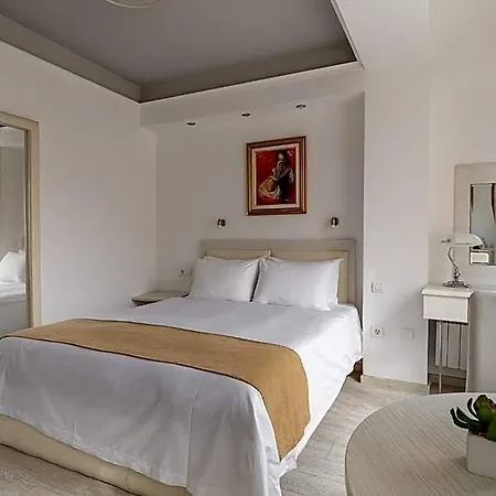 Sienna Aparthotel 4*