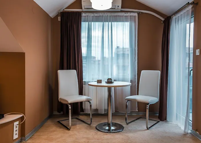 Sienna Aparthotel 4*